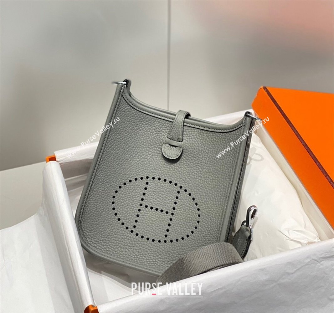 Hermes Evelyne Mini Bag 18cm in Togo Calfskin Cloud Grey 2025 0118 (FL-250118032)