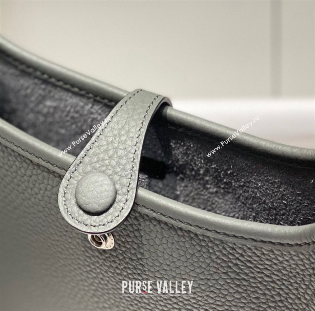 Hermes Evelyne Mini Bag 18cm in Togo Calfskin Cloud Grey 2025 0118 (FL-250118032)