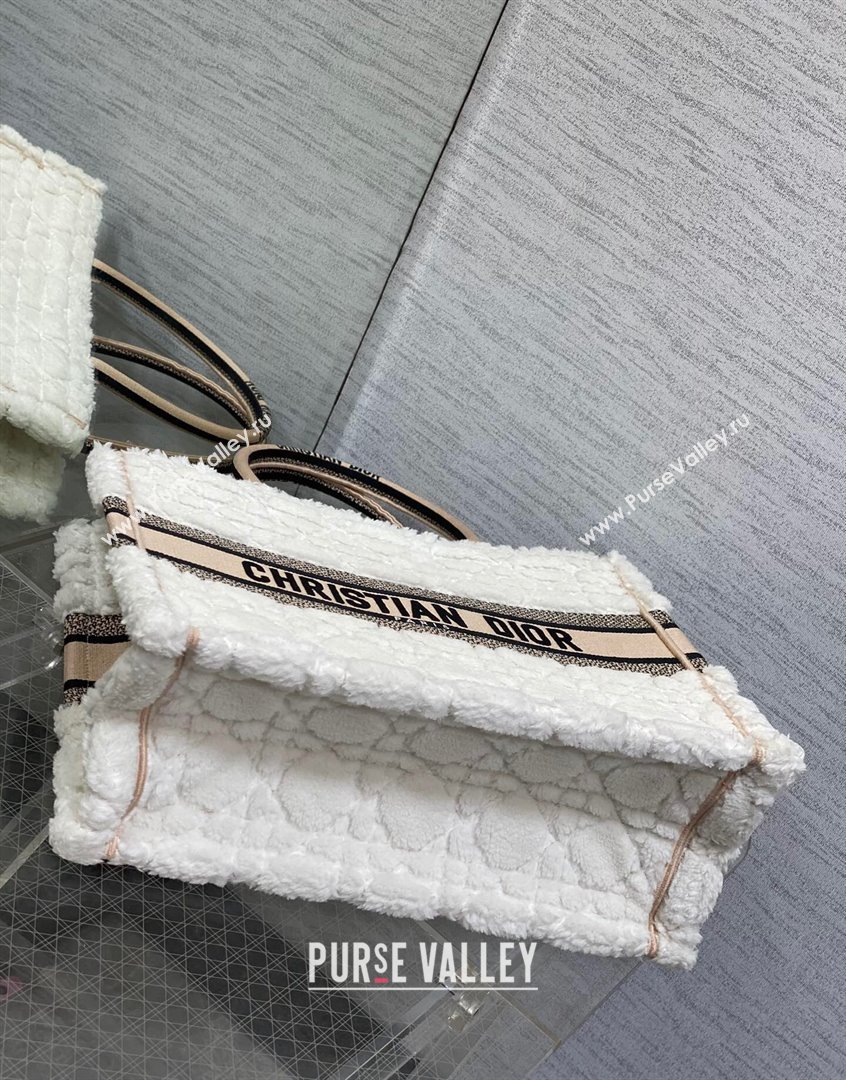 Dior Medium Book Tote Bag in Ice White Cannage Shearling 2023 (XXG-230908050)