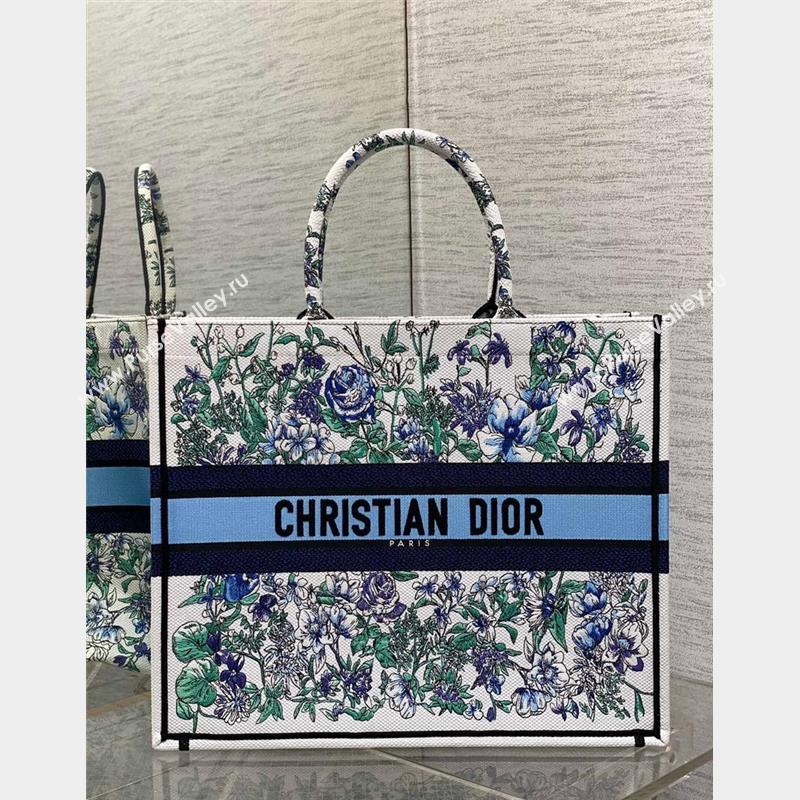 Dior Large Book Tote Bag in White and Blue Flowers Constellation Embroidery 2023 (XXG-230908046)