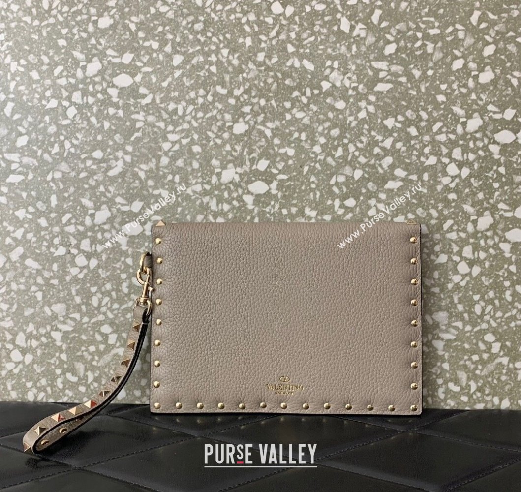 Valentino Rockstud Grainy Calfskin pouch Grey 2023 053 (LN-230908084)