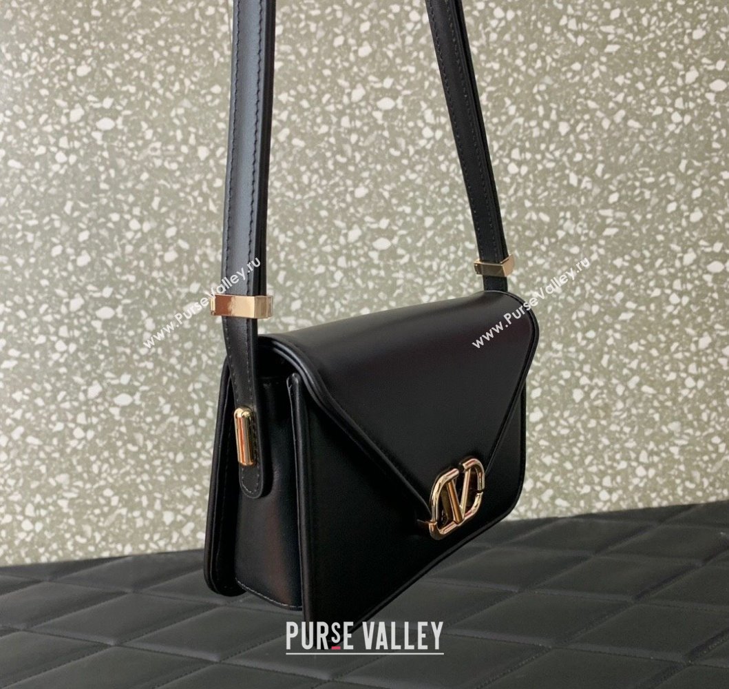 Valentino Small Shoulder Letter Bag in Smooth Calfskin with VLogo Signature Black/Gold 2023 5080S (LN-230908079)