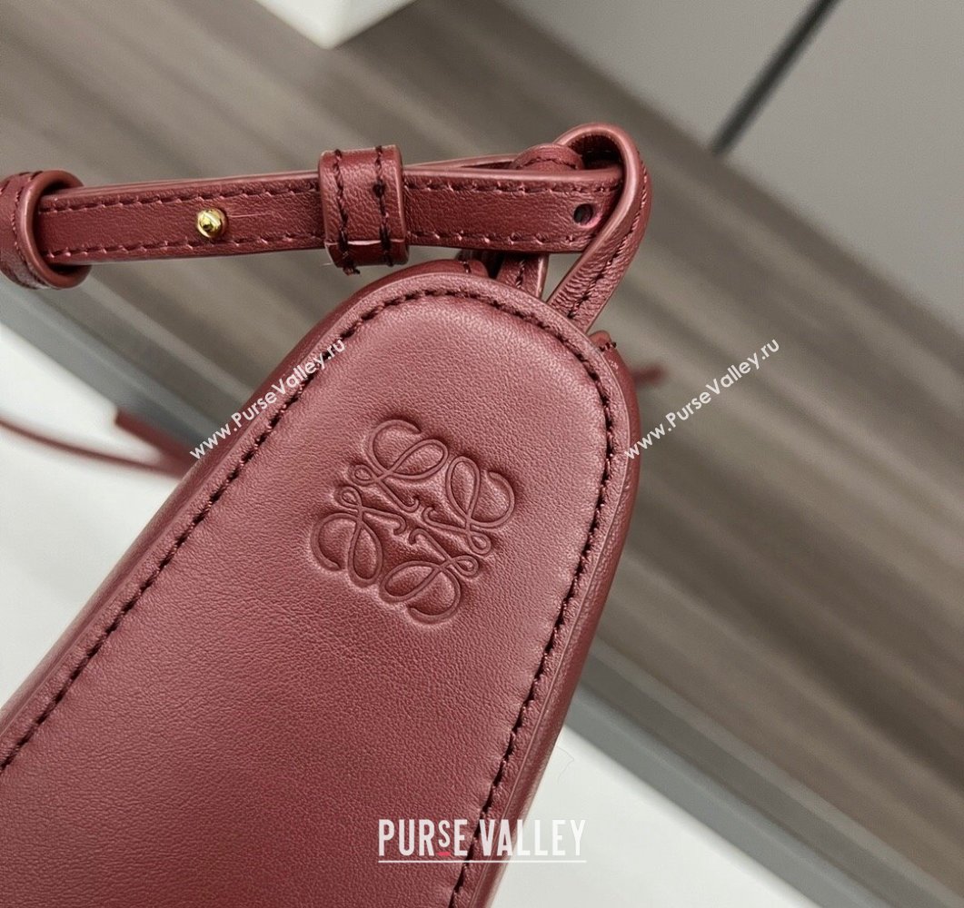 Loewe Mini Hammock Hobo bag in Classic Calfskin Burgundy 2023 262315 (Ys-230908093)