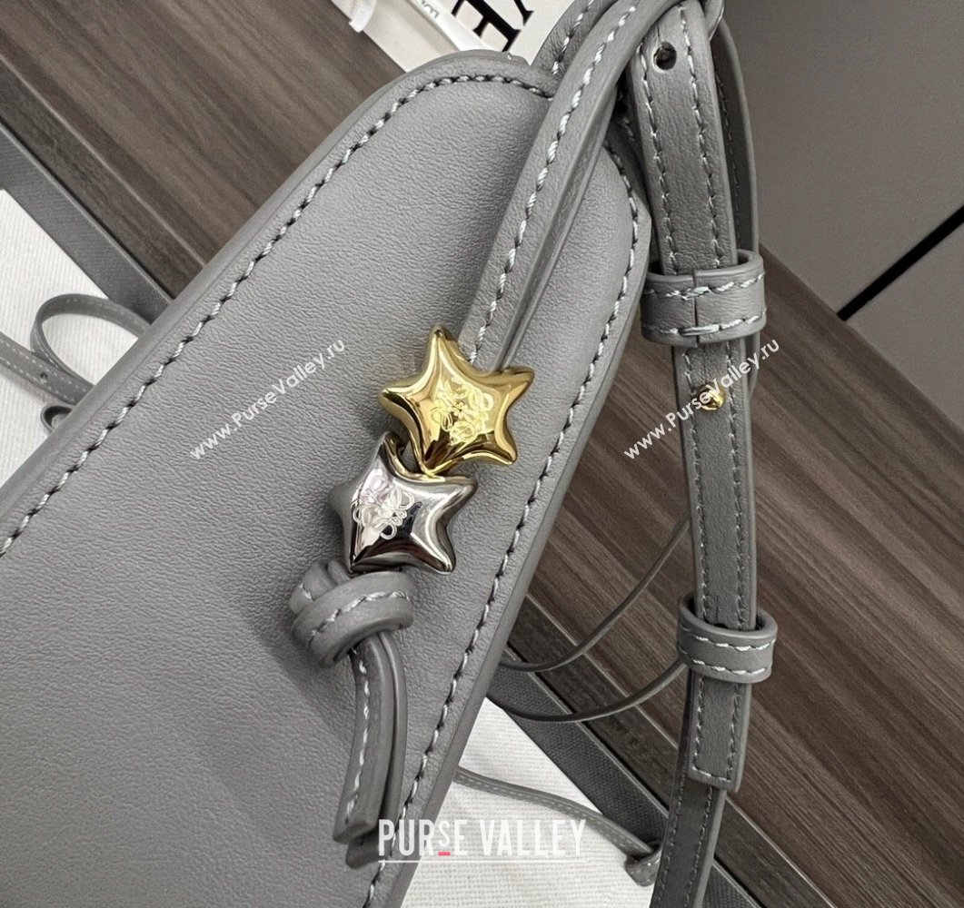 Loewe Mini Hammock Hobo bag in Classic Calfskin Light Grey 2023 262315 (Ys-230908094)