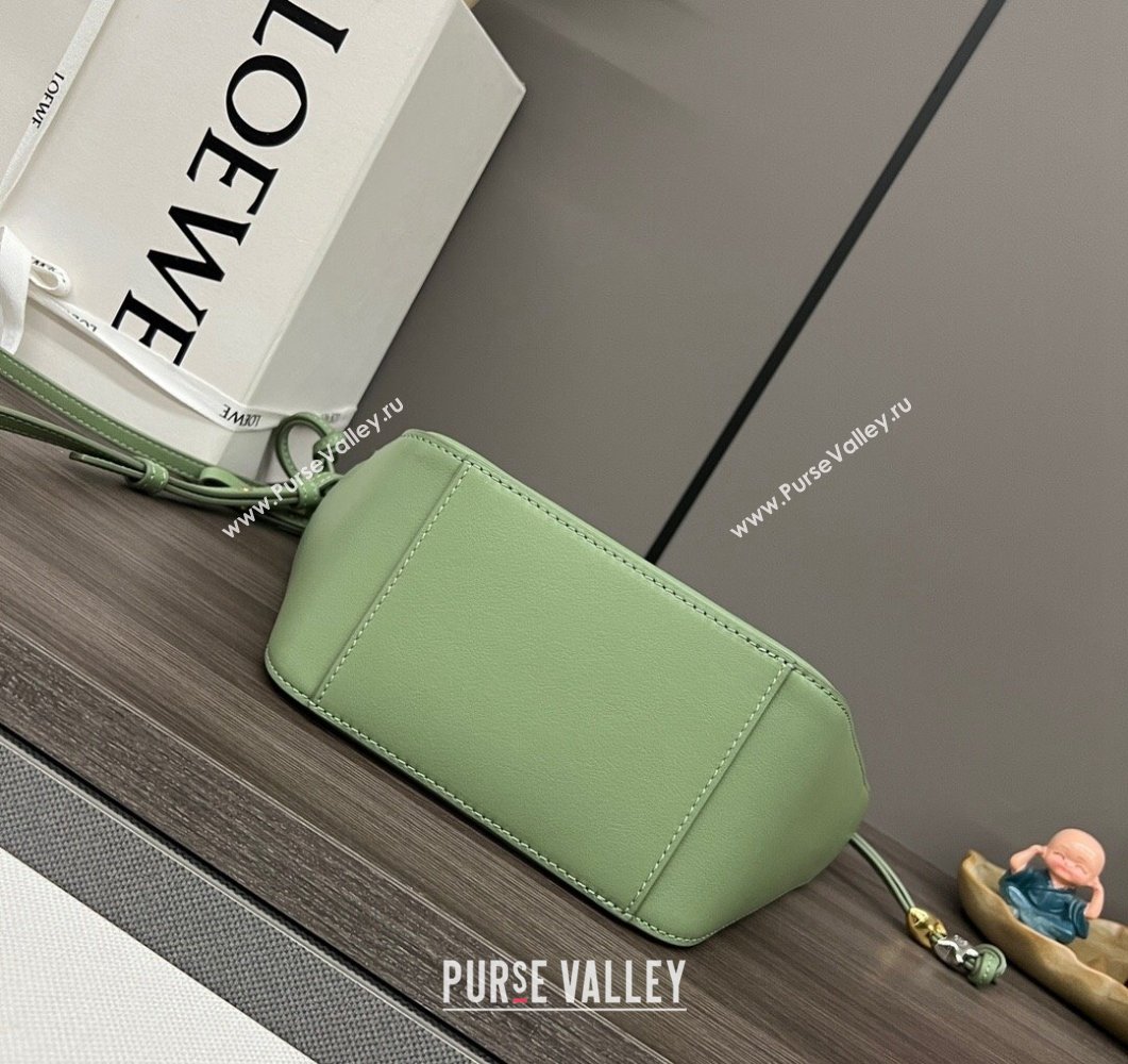 Loewe Mini Hammock Hobo bag in Classic Calfskin Light Green 2023 262315 (Ys-230908095)