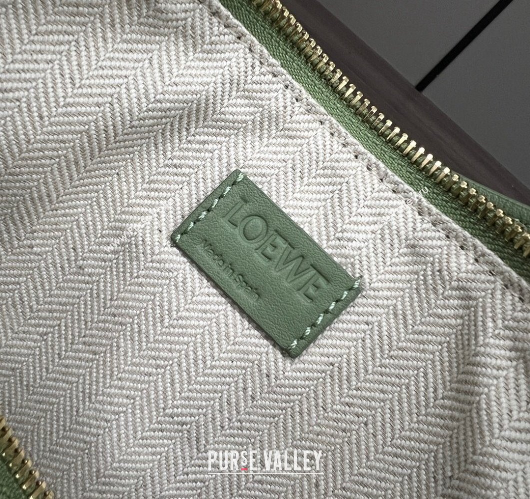 Loewe Mini Hammock Hobo bag in Classic Calfskin Light Green 2023 262315 (Ys-230908095)