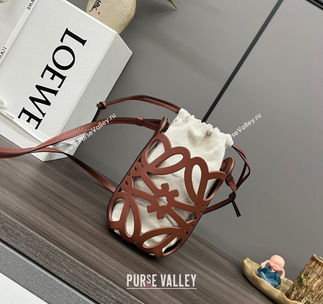 Loewe Anagram cut-out pocket Mini Bag in classic calfskin and Canvas Brown 2023 652211 (Ys-230908099)