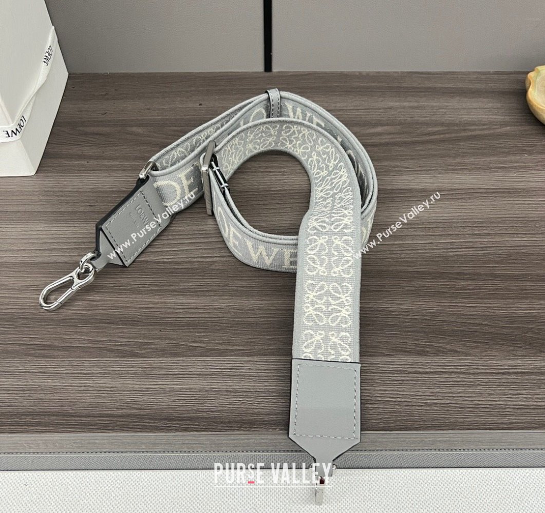 Loewe Anagram strap in jacquard and calfskin Pearly Grey 2023 651935 (Ys-230908109)