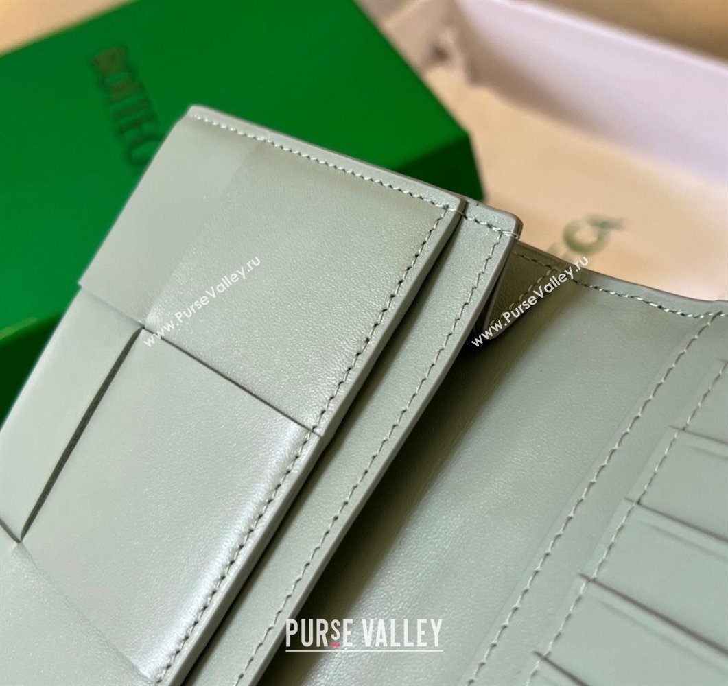 Bottega Veneta Intrecciato Leather Long Wallet Light Sage Green 2023 679845 (WT-230908132)
