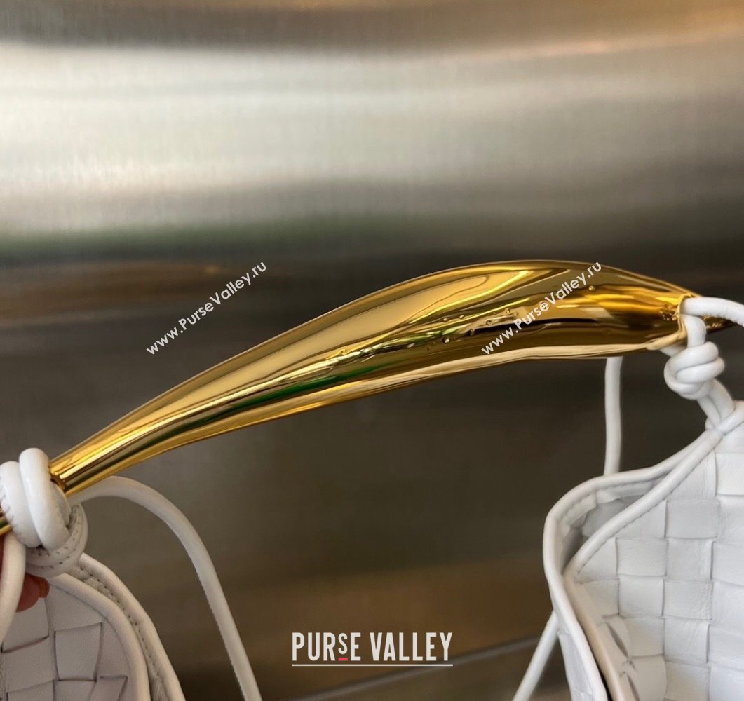 Bottega Veneta Medium Sardine Bag in Intrecciato Leather White 2023 754988 (WT-230908135)