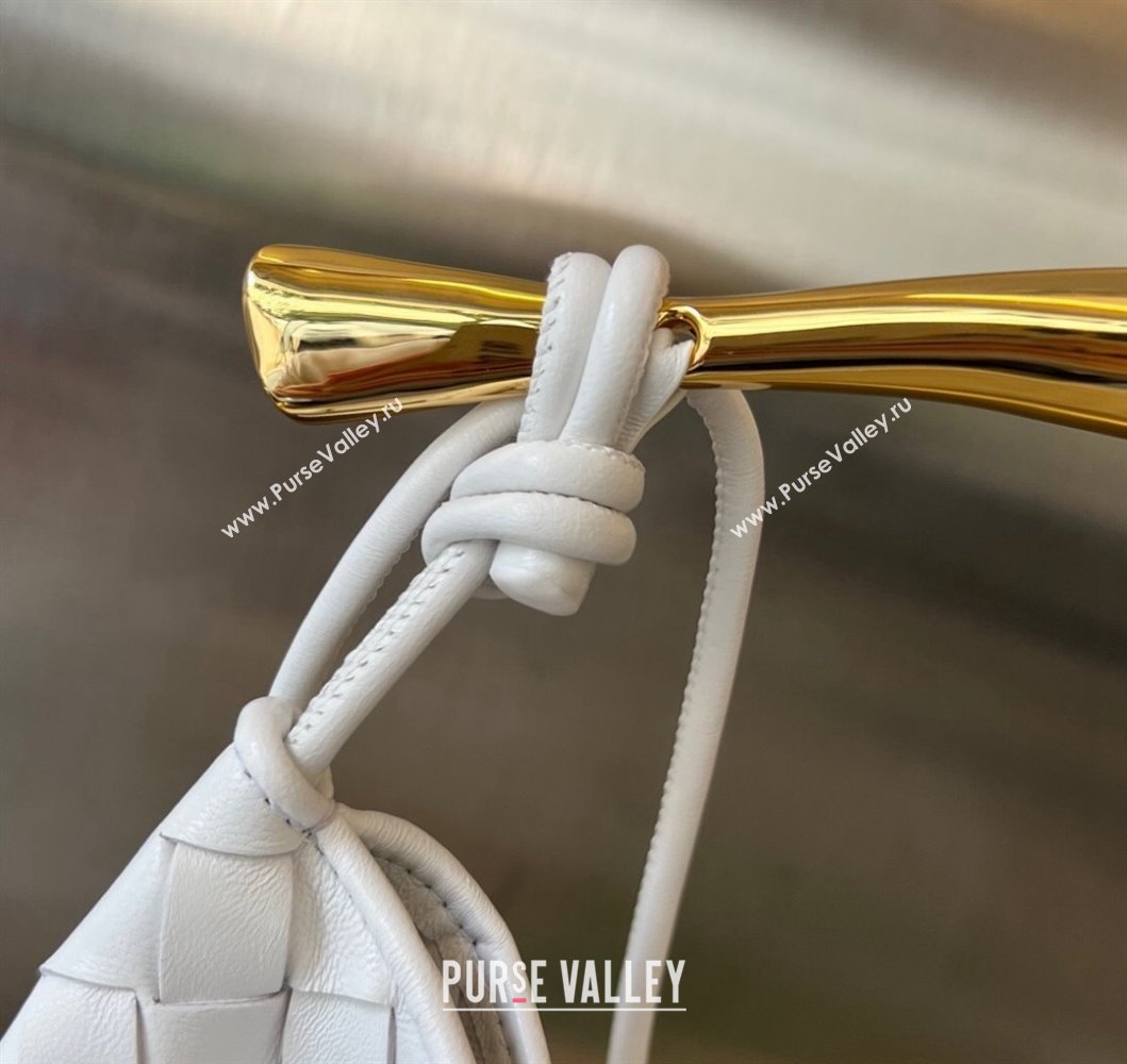 Bottega Veneta Medium Sardine Bag in Intrecciato Leather White 2023 754988 (WT-230908135)