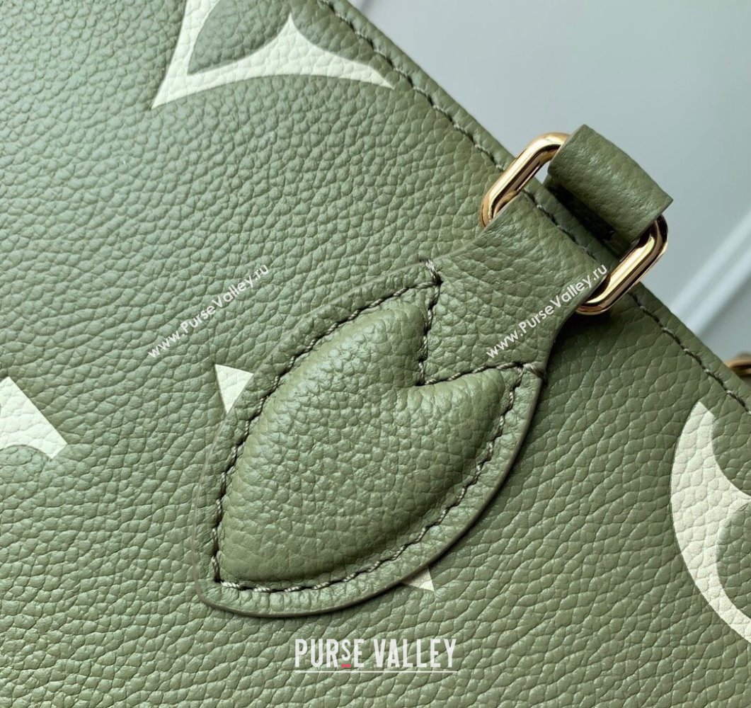 Louis Vuitton Onthego PM Tote Bag in Oversized Monogram Canvas M46647 Green 2023 (KI-230907046)