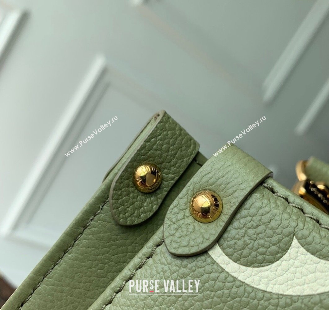 Louis Vuitton Onthego PM Tote Bag in Oversized Monogram Canvas M46647 Green 2023 (KI-230907046)