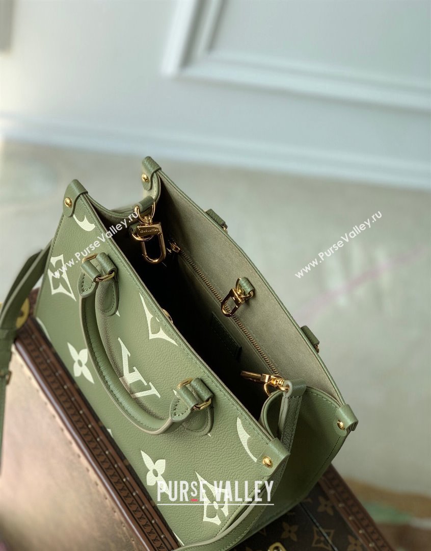 Louis Vuitton Onthego PM Tote Bag in Oversized Monogram Canvas M46647 Green 2023 (KI-230907046)