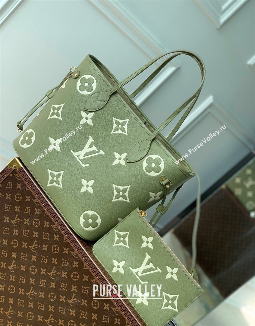 Louis Vuitton Neverfull MM Tote Bag in Oversized Monogram Leather M46649 Green 2023 (KI-230907047)