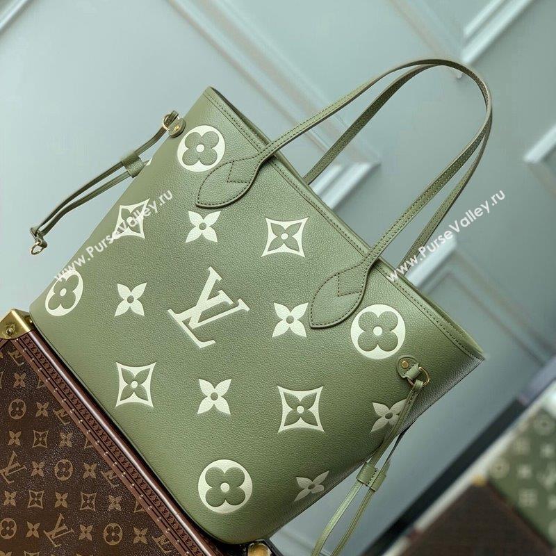 Louis Vuitton Neverfull MM Tote Bag in Oversized Monogram Leather M46649 Green 2023 (KI-230907047)