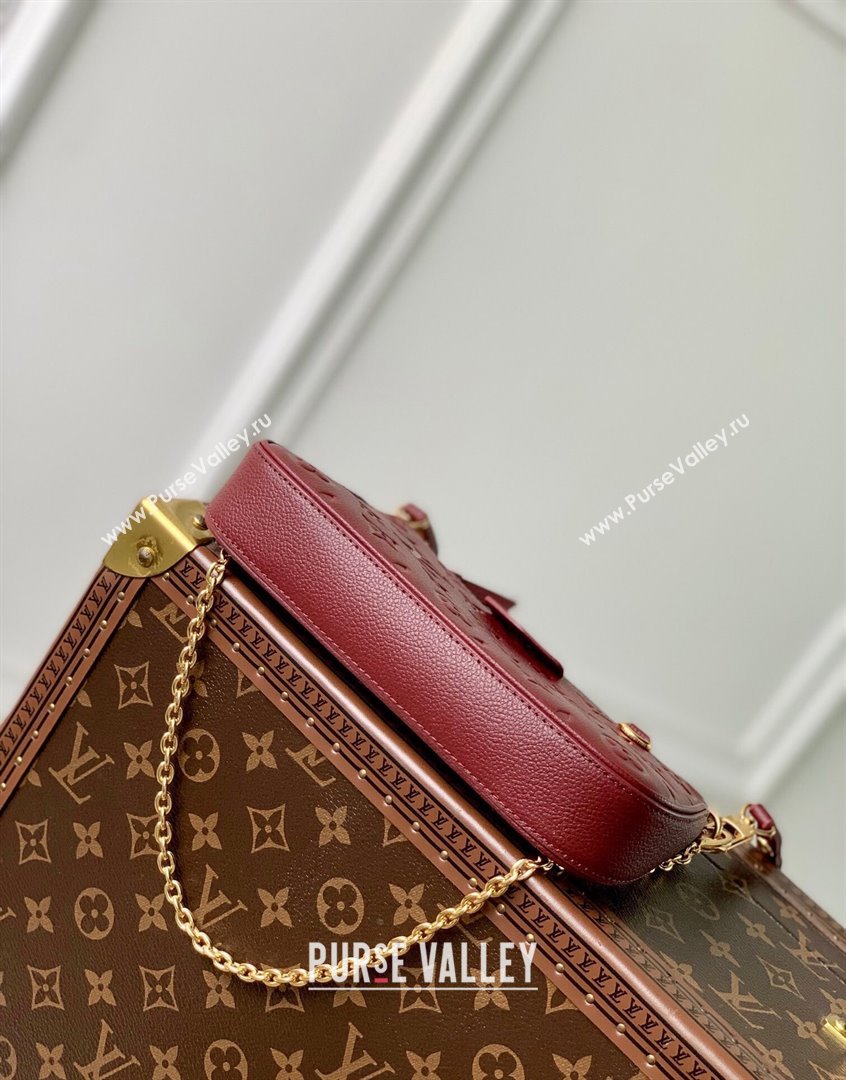 Louis Vuitton Easy Pouch on Strap Mini Bag in Monogram Leather M80349 Burgundy 2022 (KI-230907052)