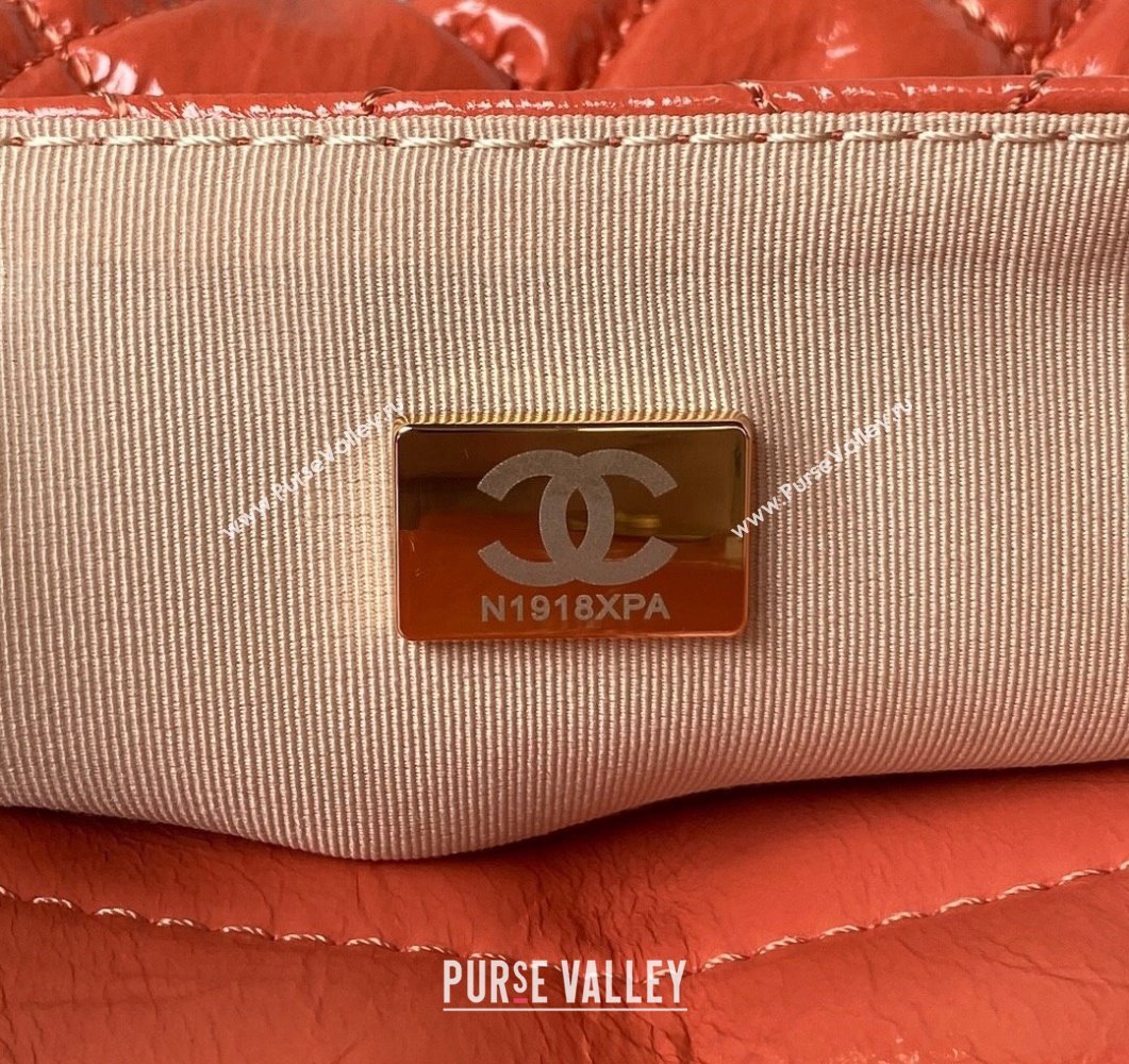 Chanel Shiny Crumpled Calfskin Hobo Bag AS4322 Orange 2023 (yezi-230907010)