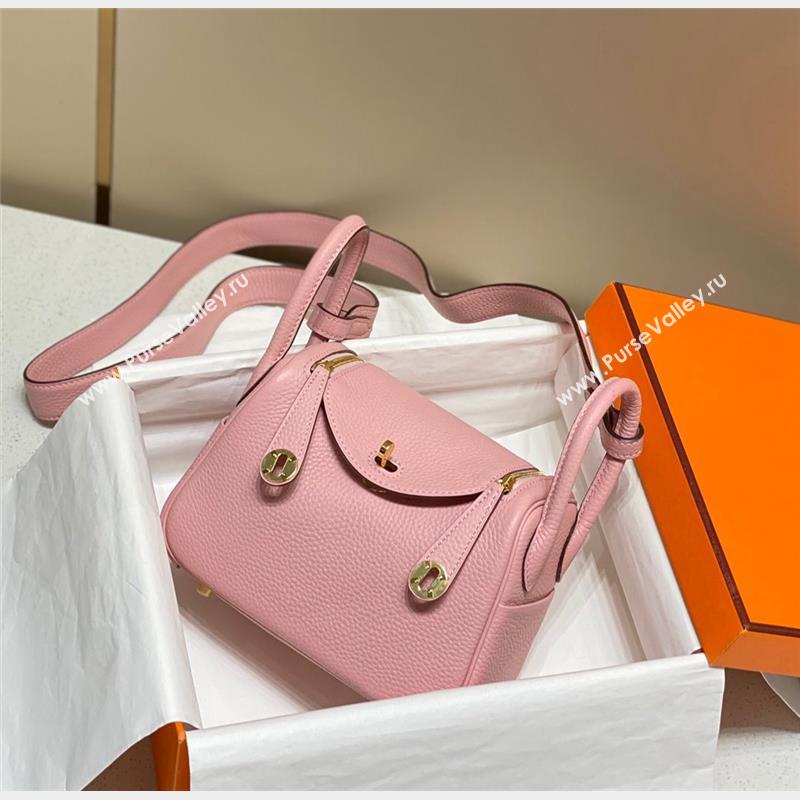 Hermes Lindy Mini Bag 19cm in Grainy Calfskin Milk Shake Pink 2023 (FL-230908014)