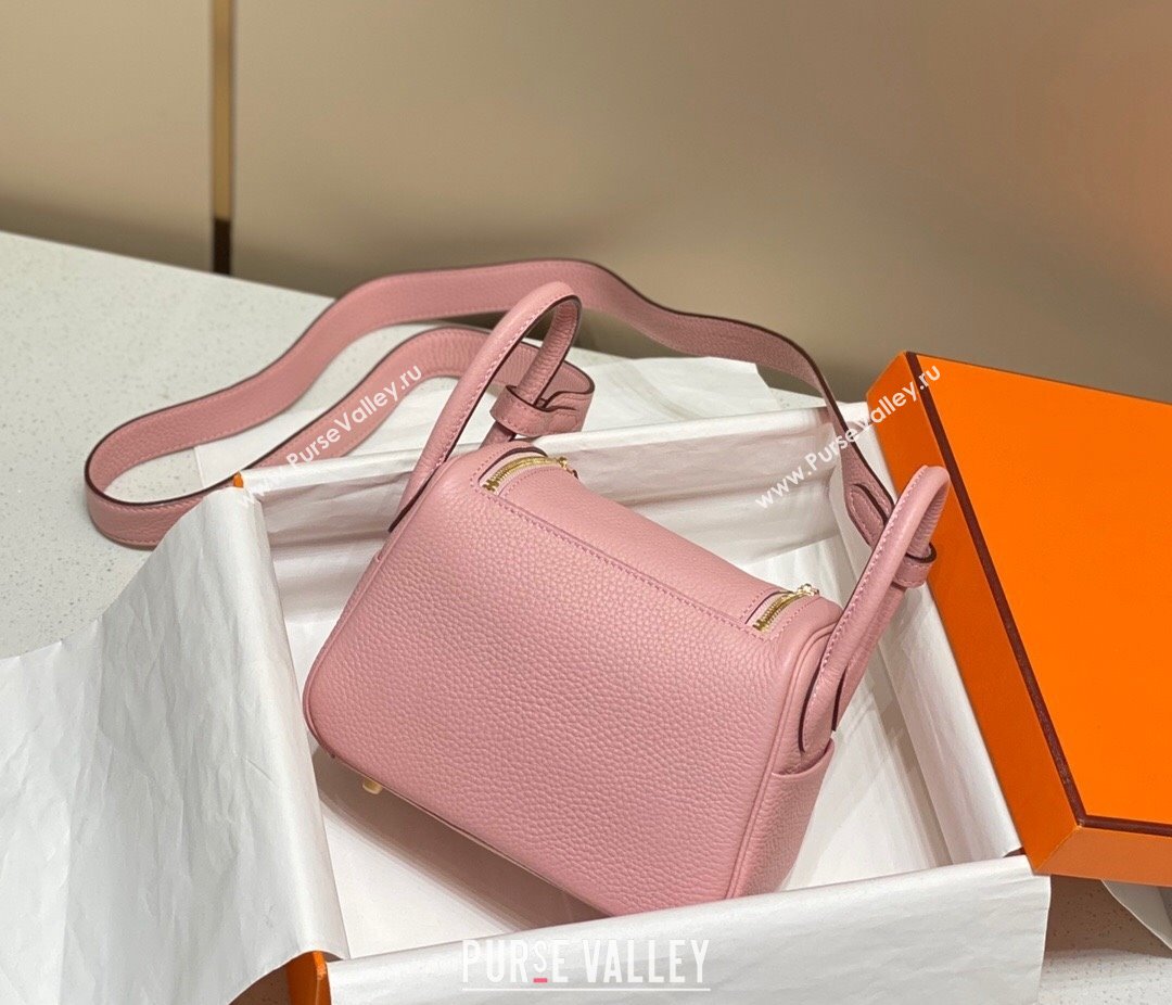 Hermes Lindy Mini Bag 19cm in Grainy Calfskin Milk Shake Pink 2023 (FL-230908014)