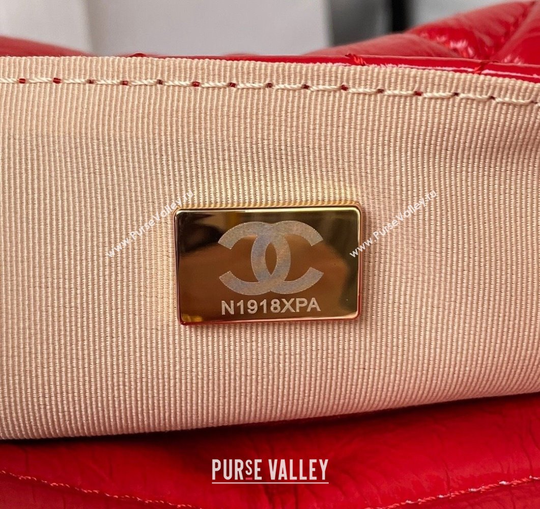 Chanel Shiny Crumpled Calfskin Hobo Bag AS4322 Red 2023 (yezi-230907012)