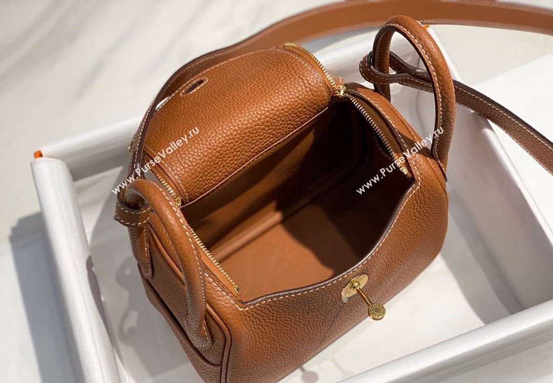 Hermes Lindy Mini Bag 19cm in Grainy Calfskin Golden Brown 2023 (FL-230908021)