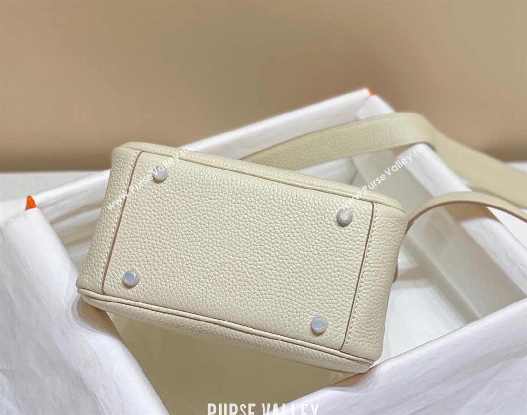 Hermes Lindy Mini Bag 19cm in Grainy Calfskin Milk Shake White/Silver 2023 (FL-230908023)