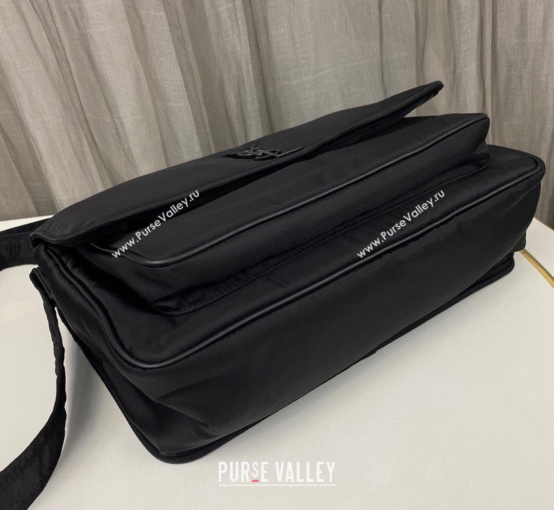 Saint Laurent Niki Messenger Bag in Nylon bag Black 757146 2023 (nana-231023058)