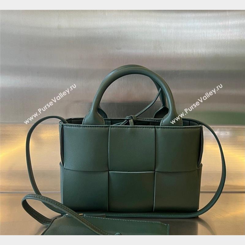 Bottega Veneta Candy Arco Tote Bag in Intreccio Lambskin Raintree Green 2023 729029 (MS-231023093)