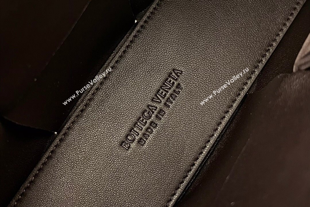 Bottega Veneta Candy Arco Tote Bag in Intreccio Lambskin Fondant Brown 2023 729029 (MS-231023098)