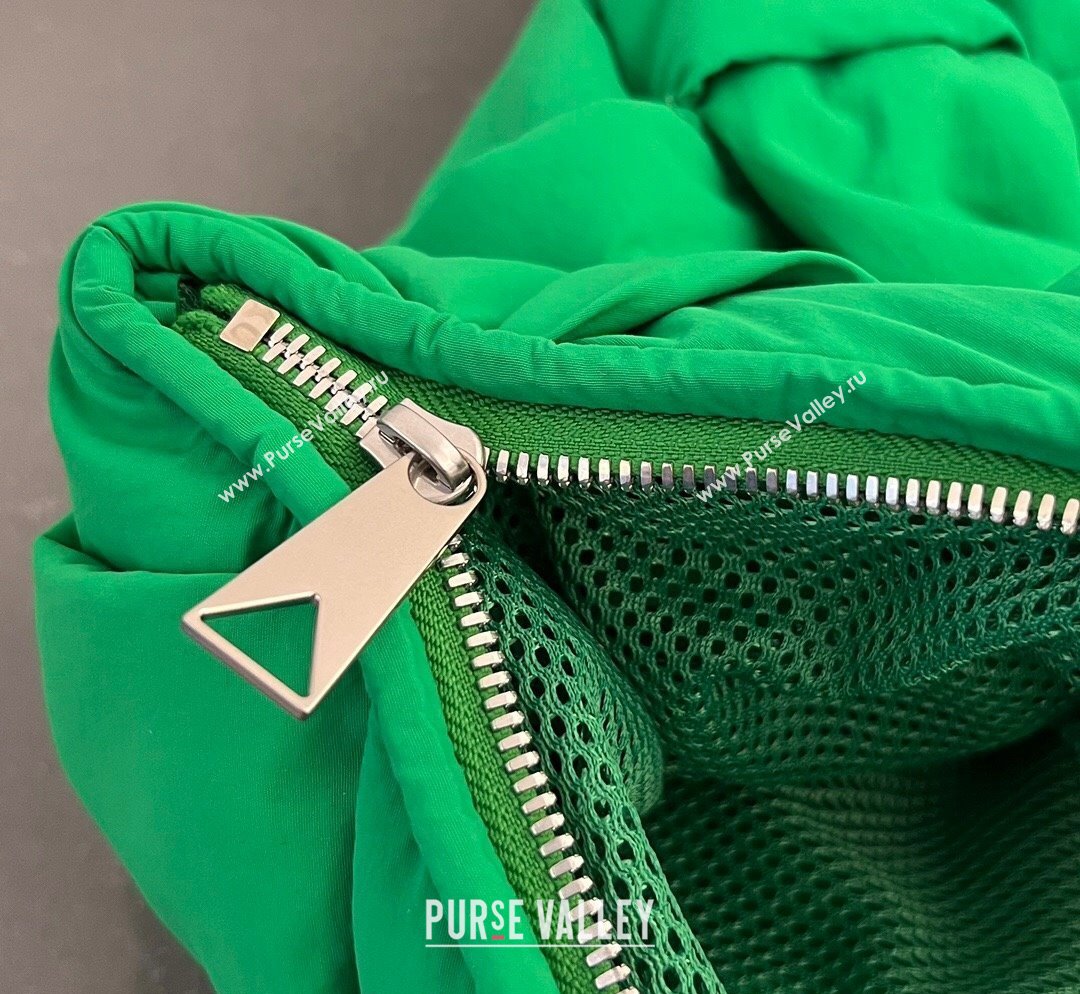 Bottega Veneta Backpack bag in Intreccio Nylon Parrot Green 2023 690891 (WT-231023100)