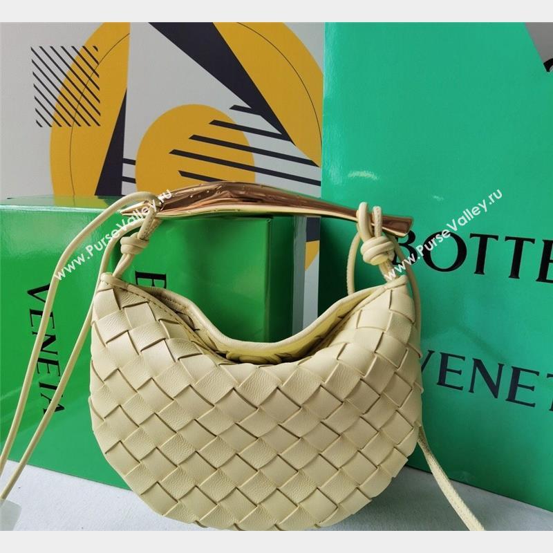 Bottega Veneta Mini Sardine Bag in Intrecciato Leather Ice Cream Yellow 2023 744267 (WT-231023104)