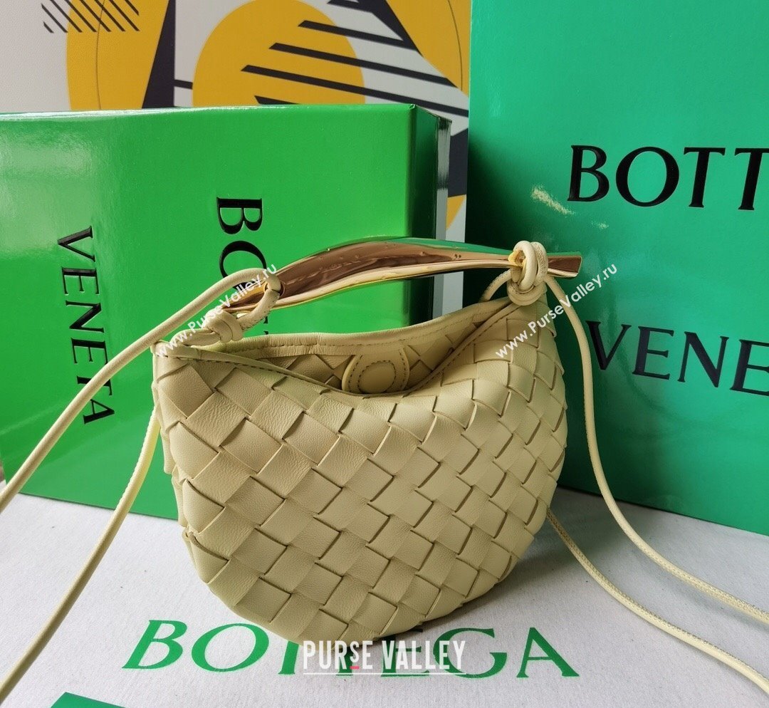 Bottega Veneta Mini Sardine Bag in Intrecciato Leather Ice Cream Yellow 2023 744267 (WT-231023104)