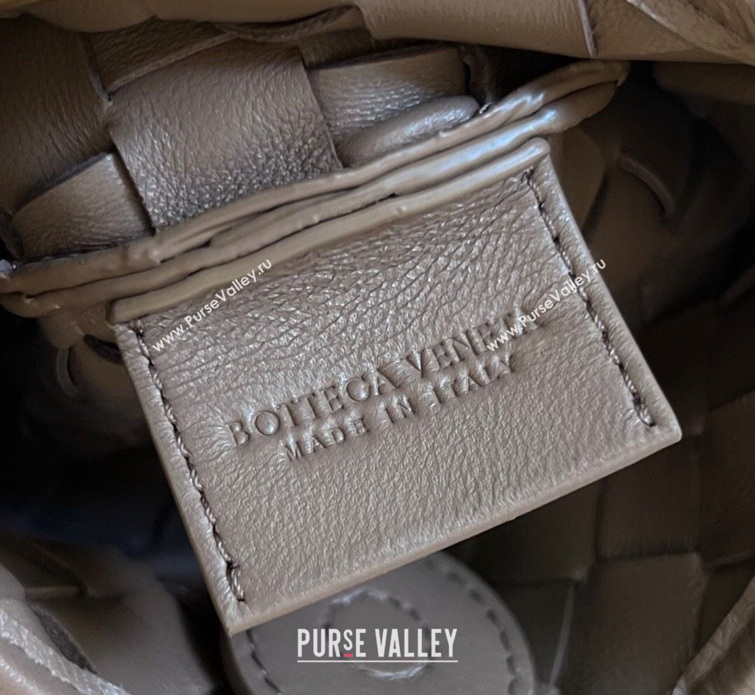 Bottega Veneta Mini Sardine Bag in Intrecciato Leather Khaki 2023 744267 (WT-231023106)