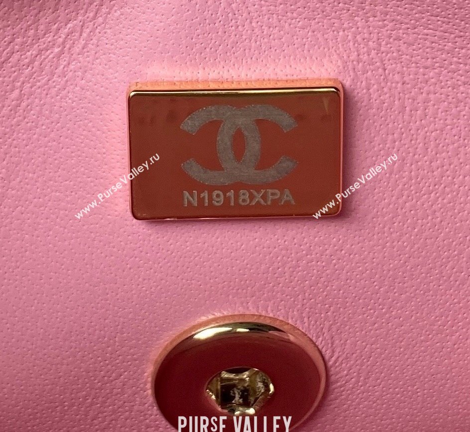 Chanel Quilted Shiny Calfskin Small Box Bag AS4470 Light Pink 2023 (yezi-231020034)