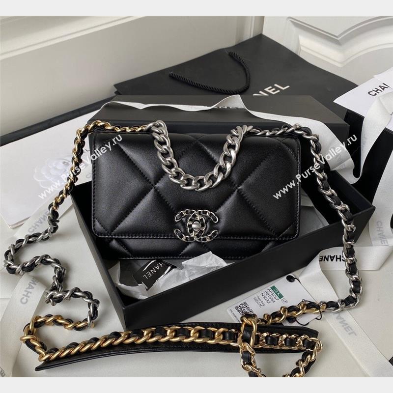 Chanel 19 Shiny Lambskin Wallet on Chain WOC AP3267 Black Silver 2023 (yezi-231020005)