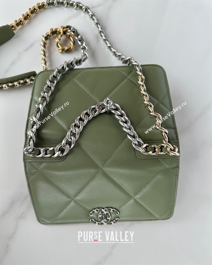 Chanel 19 Shiny Lambskin Wallet on Chain WOC AP3267 Green 2023 (yezi-231020010)