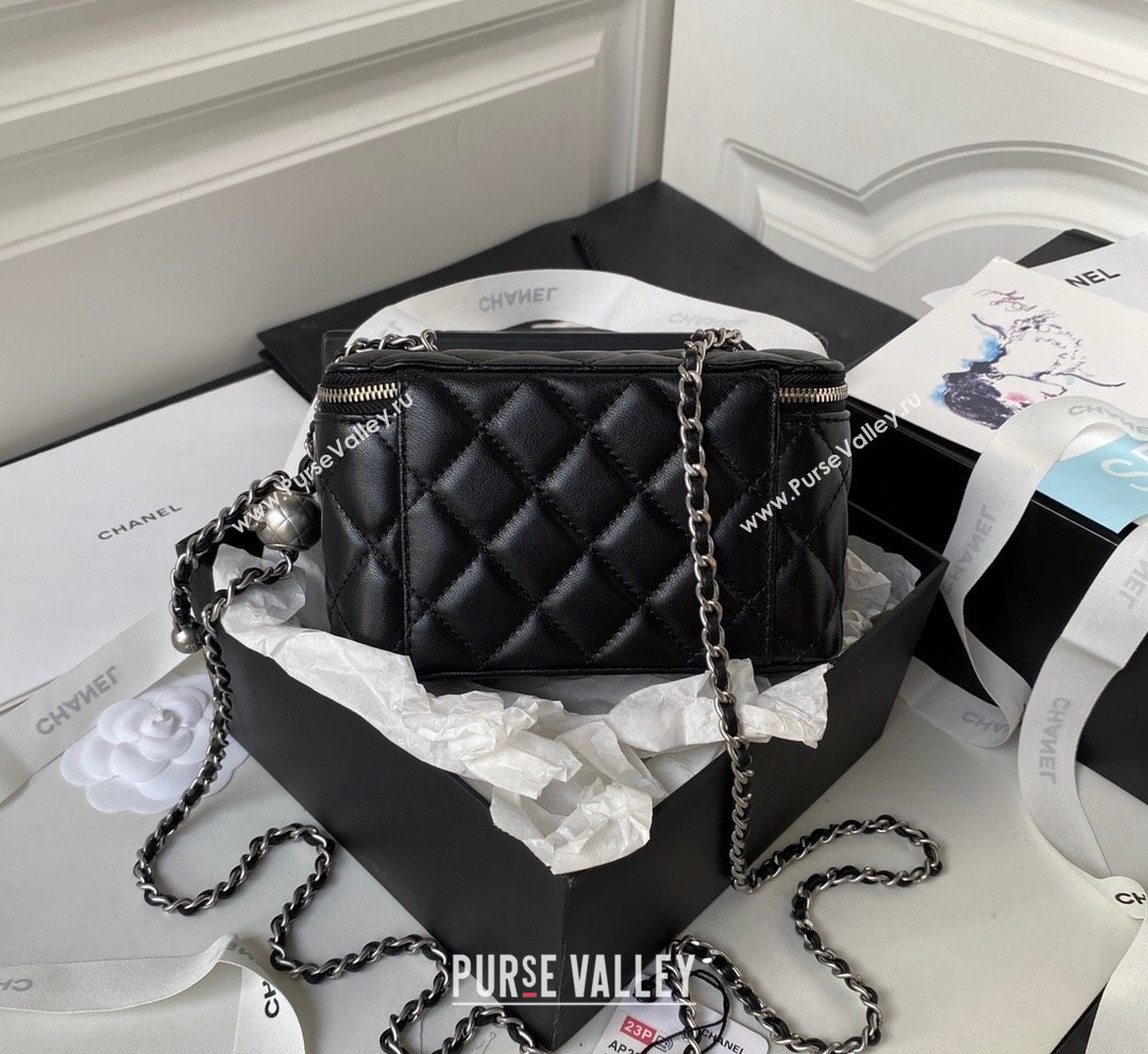 Chanel Lambskin Vanity Clutch with Chain and Ball AP2303 Black Silver 2023 (yezi-231020023)