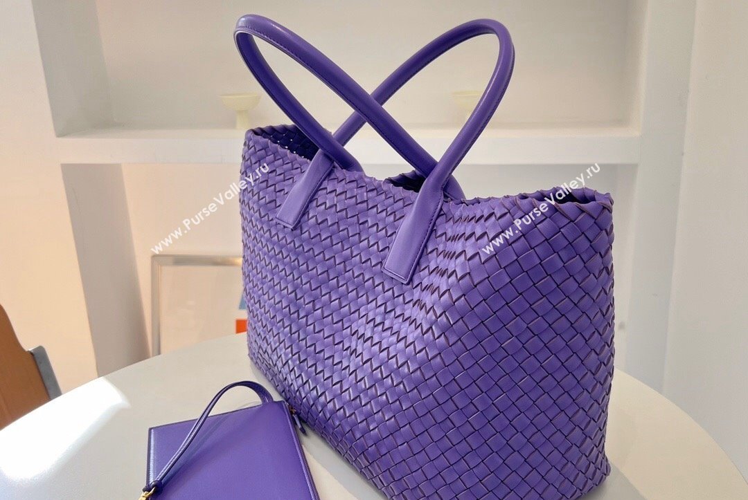 Bottega Veneta Large Cabat Tote Bag in Intreccio Leather Purple 2023 608811 (WT-231023081)