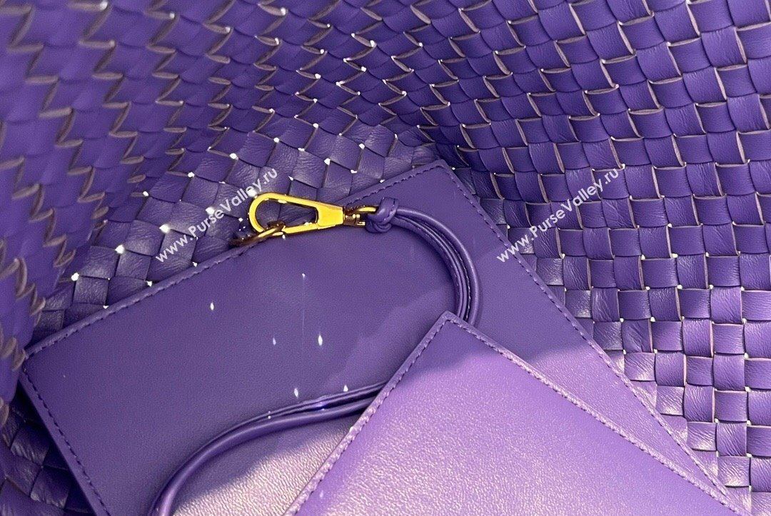 Bottega Veneta Large Cabat Tote Bag in Intreccio Leather Purple 2023 608811 (WT-231023081)