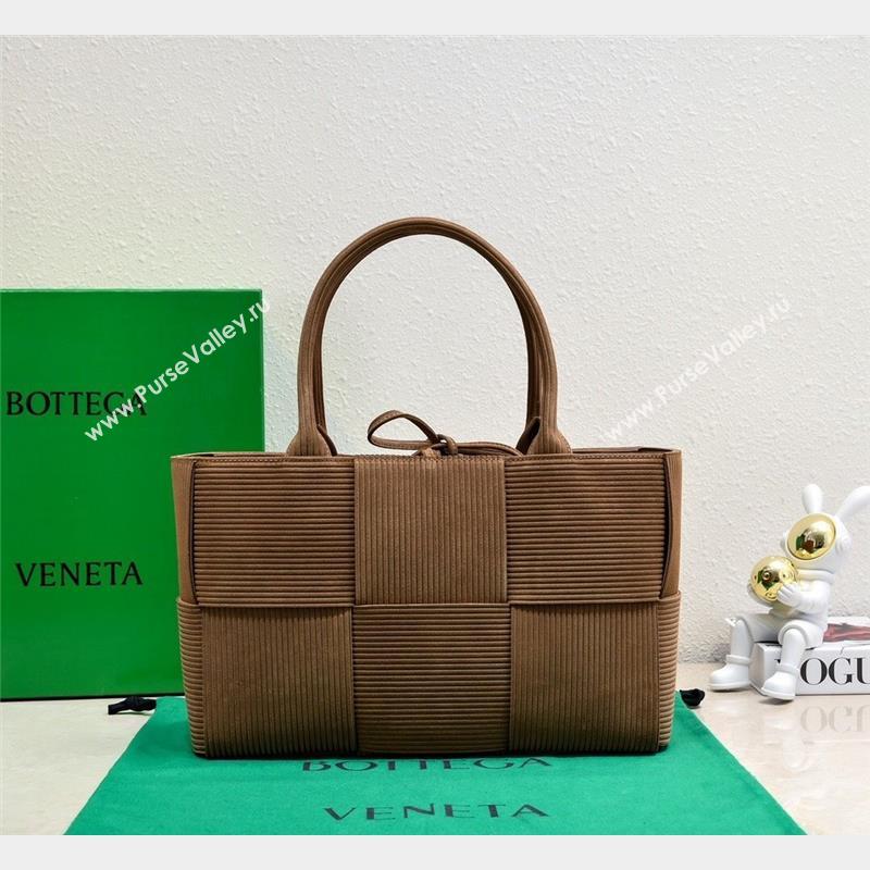 Bottega Veneta Small Arco Tote Bag in Corduroy Suede Jacobean Brown 2023 757822 (WT-231023074)