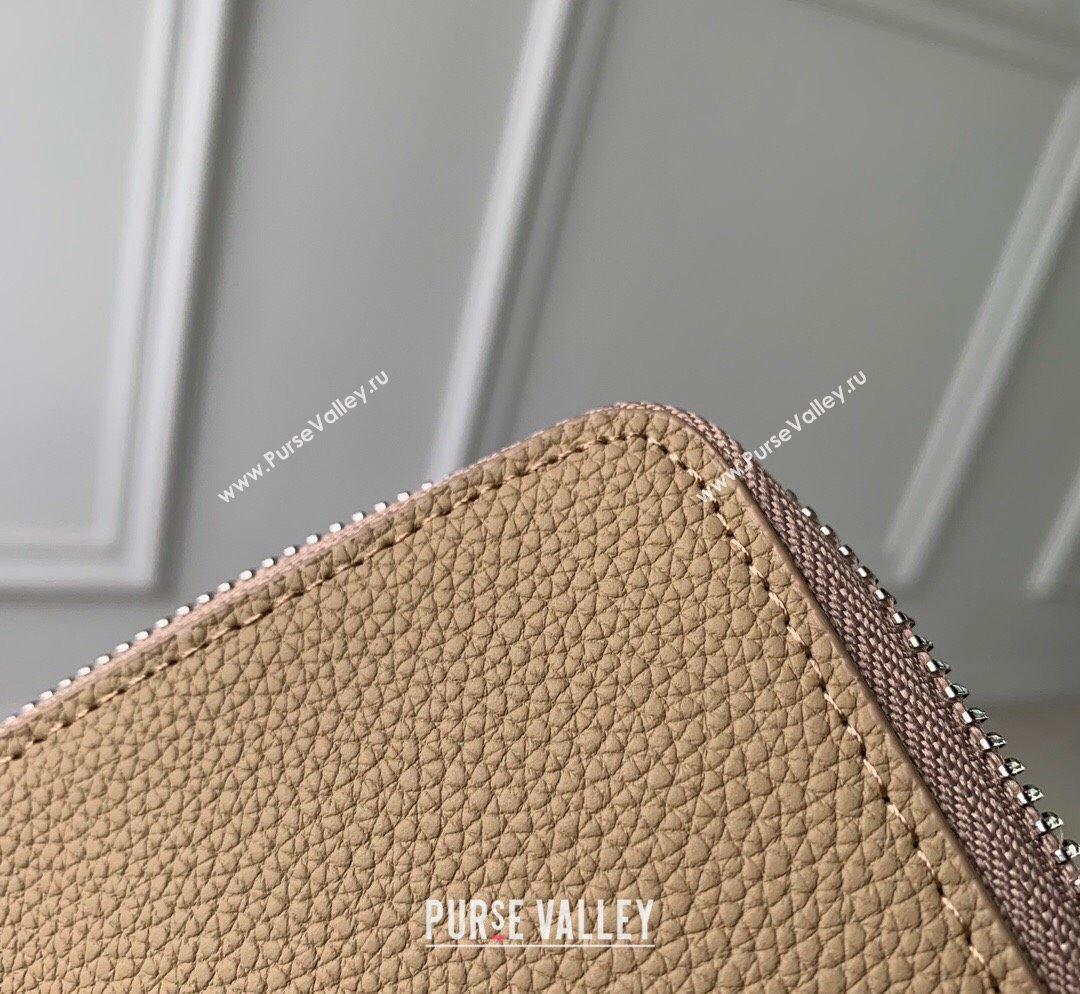 Louis Vuitton Brazza Wallet in Calf Leather M81810 Beige 2023 (KI-231031080)