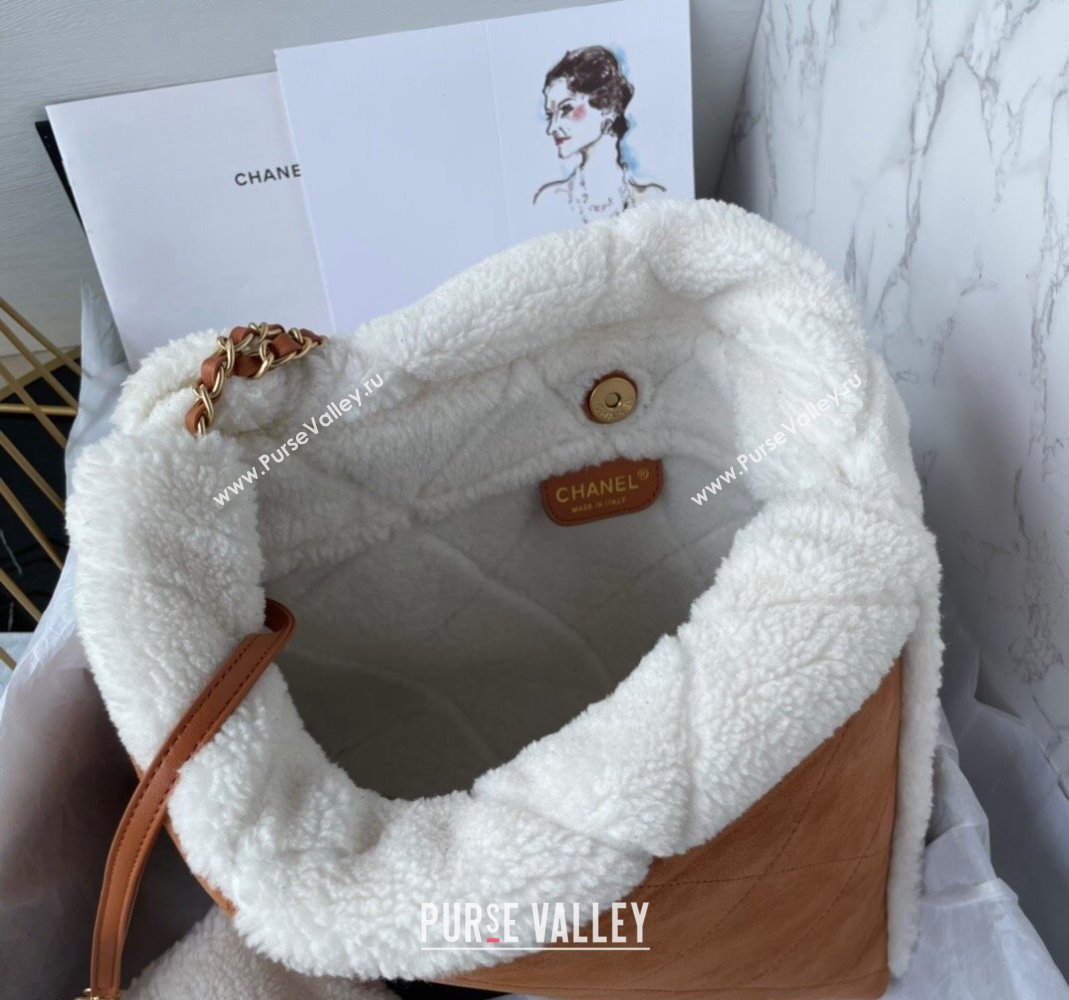 Chanel 22 Small Shopping Bag in Suede and Wool Brown/White AS3260 2023 (yezi-231031019)