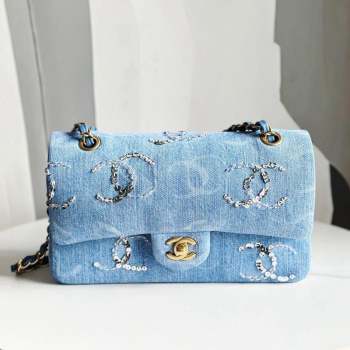 Chanel Classic Medium Flap Bag in Sequins Embroidered Denim A01112 Light Blue 2023 (yezi-231031021)