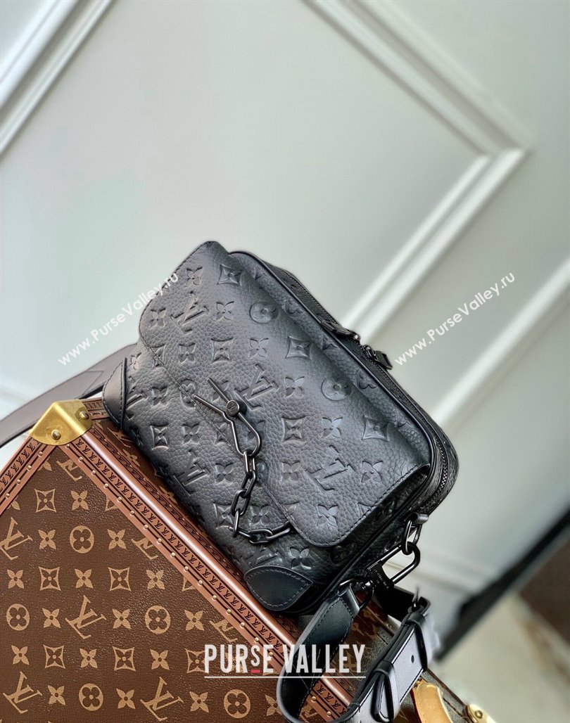 Louis Vuitton Mens Steamer Messenger Bag in Black Taurillon Monogram Leather M23742 2023 (KI-231113007)