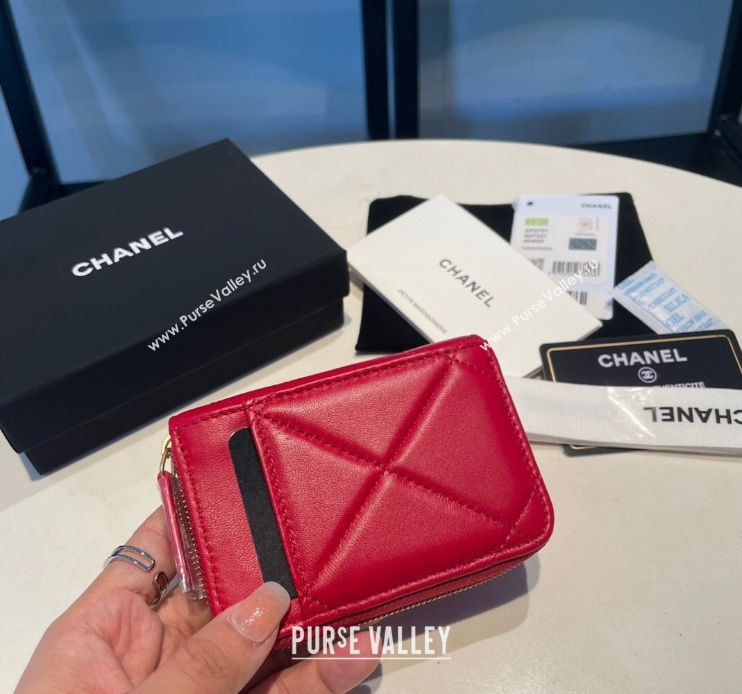 Chanel 19 Shiny Lambskin Card Holder Wallet Red 2023 AP2701 (yezi-231111013)