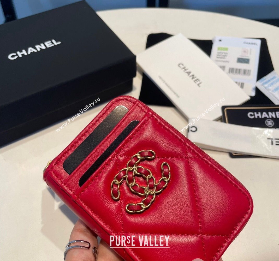 Chanel 19 Shiny Lambskin Card Holder Wallet Red 2023 AP2701 (yezi-231111013)