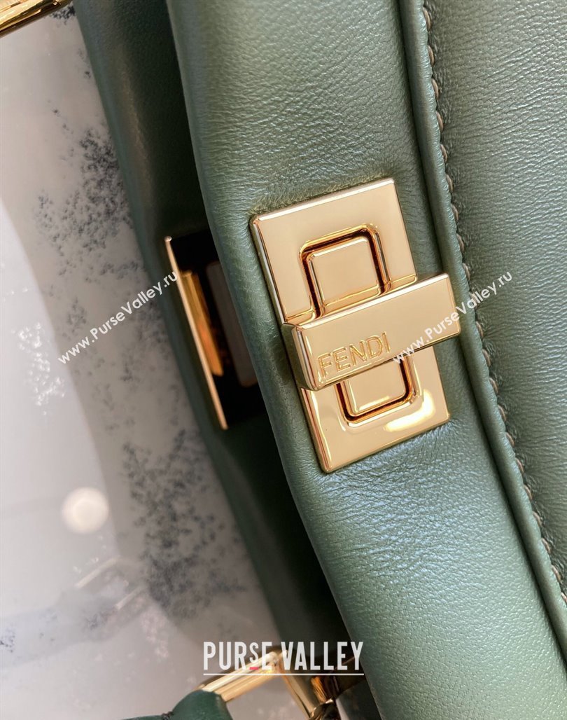 Fendi Peekaboo Mini Bag in Lambskin Leather Green 2023 FE244 (AF-231115042)