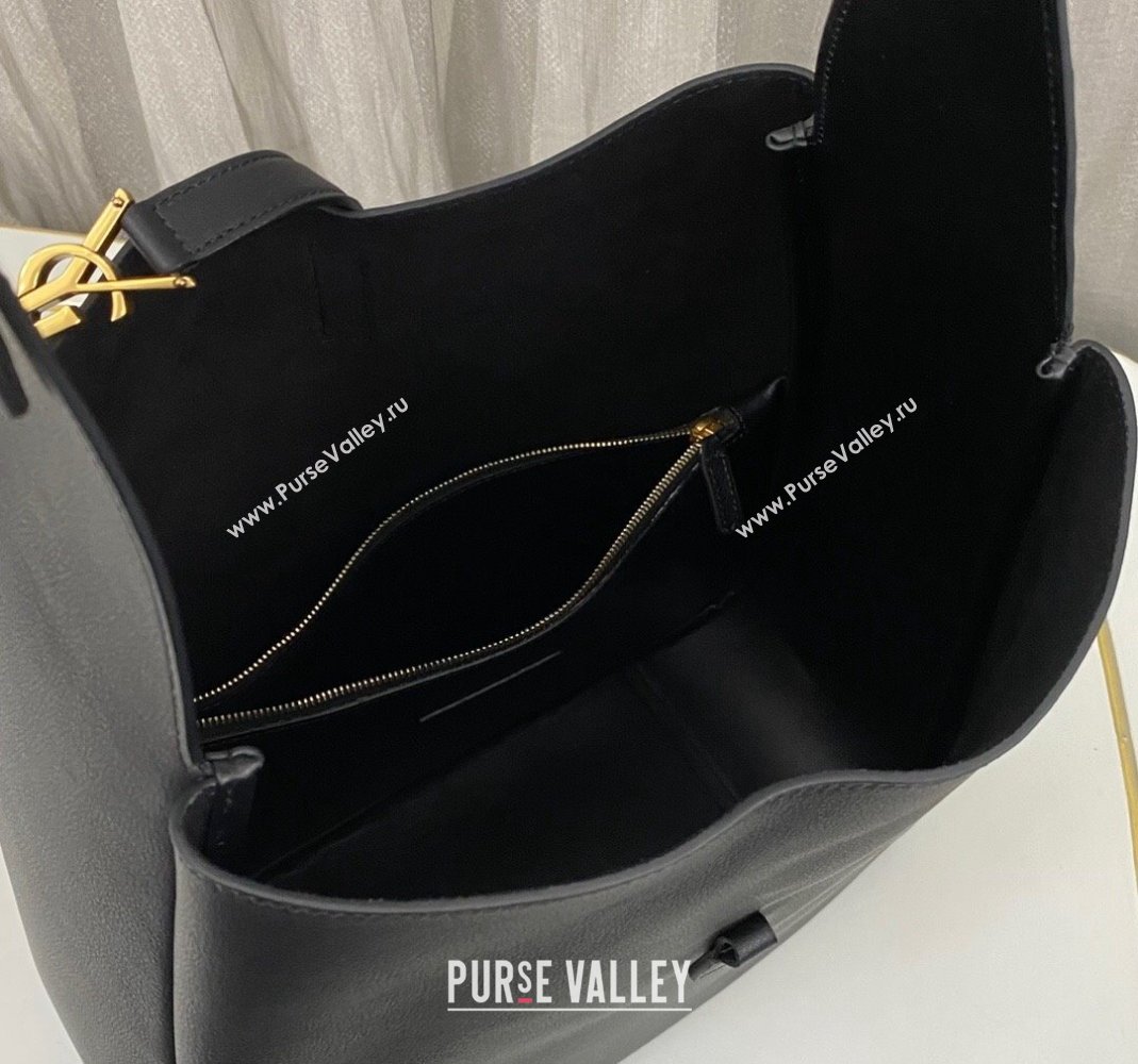 Saint Laurent LE 5 À 7 Supple Large Bucket Bag in Smooth Leather 753837 Black 2023 (nana-231115097)