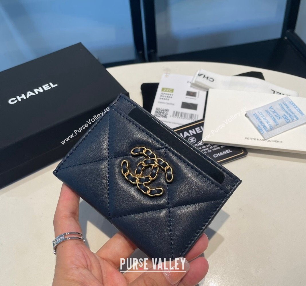 Chanel 19 Shiny Lambskin Card Holder Dark Blue 2023 AP0941 (yezi-231111030)